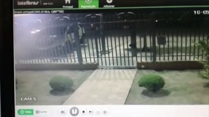 Bicicleta Caloi é furtada de veículo no Bairro Nova Cidade
