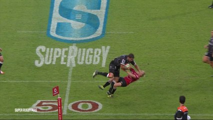 Le tampon monumental de Willem Alberts sur Mark Richards - SuperRugby