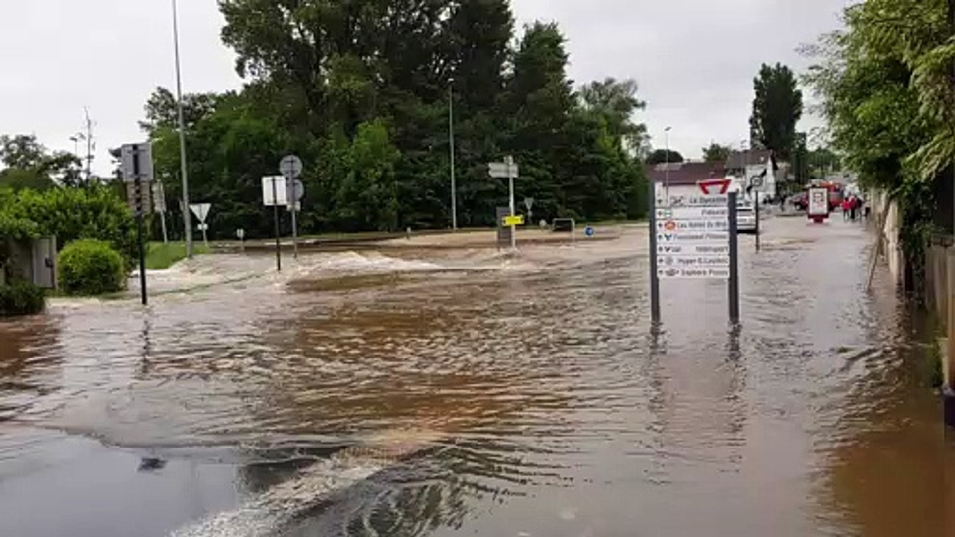 Inondations A Langon Gironde 2 Video Dailymotion