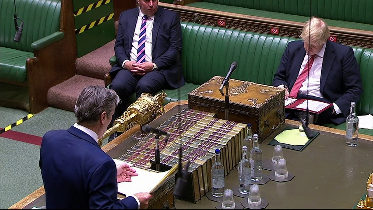 Starmer challenges PM over confusing roadmap message