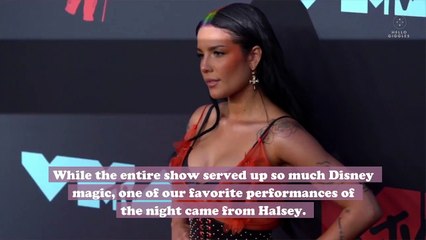 Halsey looked like real-life Ariel when she sang “Part of Your World” during the Disney Family Singalong