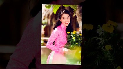 Tóc đen đơn giản vẫn giúp mỹ nhân Việt 'nâng tầm nhan sắc'