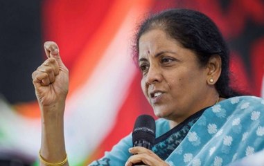 PMC Bank Case: Finance Minister Nirmala Sitharaman Meets Customers