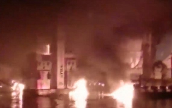 Patna: Fire Breaks Out At A Petrol Pump In Nala Road