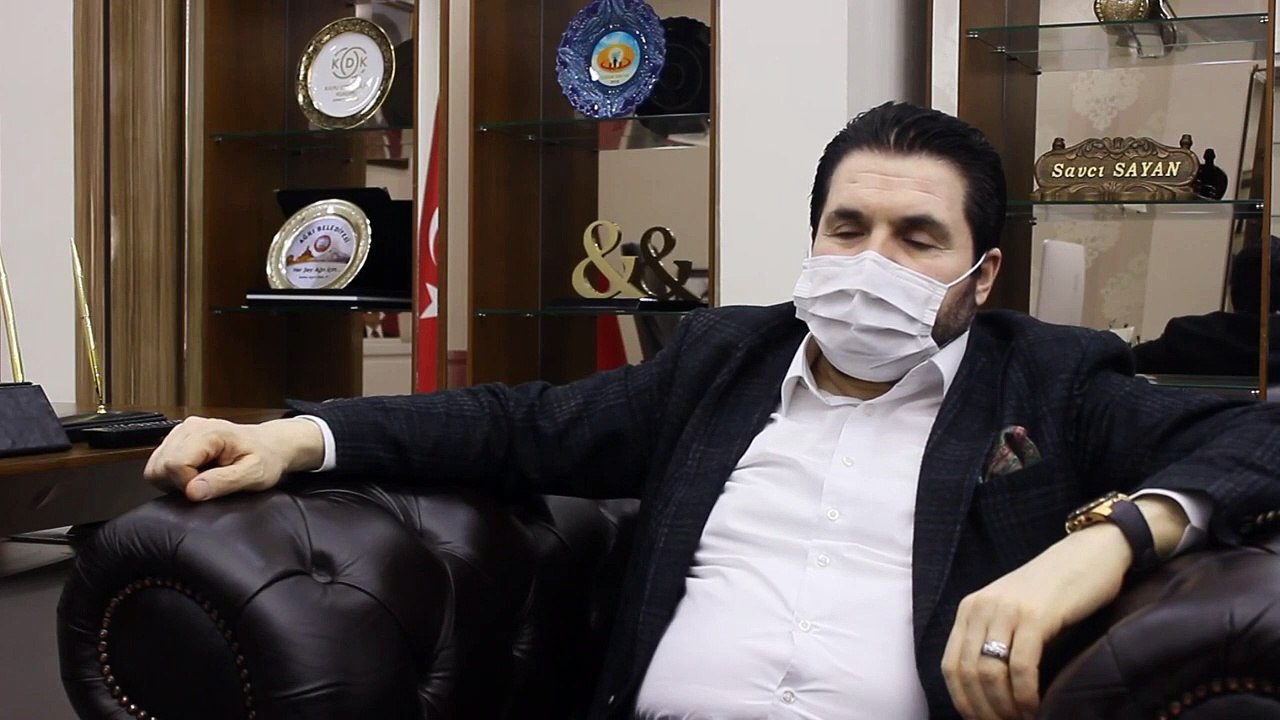 Ağrı Belediye Başkanı Savcı Sayan: Koronavirüs gaddar Batı'ya ders oldu