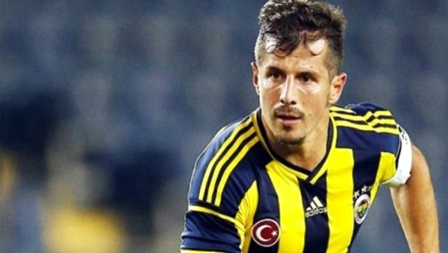 Fenerbahçeli Emre Belözoğlu, Galatasaraylı Muslera'ya övgüler yağdırdı: O muhteşem bir kaleci