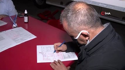 Elazığ'da eğitimcilerden "İyilik Kanımızda Var" sloganıyla kan bağışı