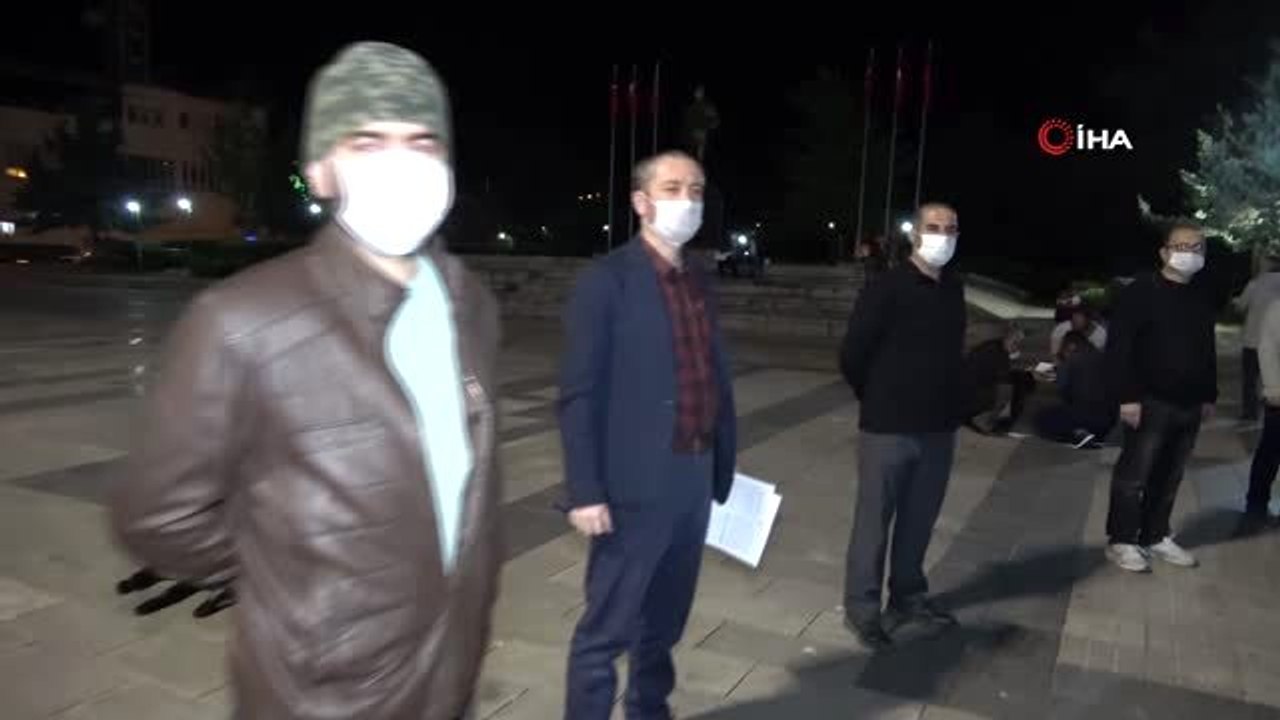 Kırıkkale'de, kan stokları azalınca öğretmenler kan bağışladı