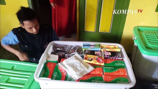 Insiratif!! Tak Punya Kaki, Acep Tetap Jualan di Tengah Pandemi Corona