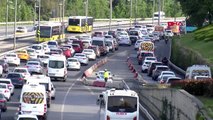 İSTANBUL'DA BOĞAZ KÖPRÜLERİNDE TRAFİK YOĞUNLUĞU 15 TEMMUZ ŞEHİTLER KÖPRÜSÜ