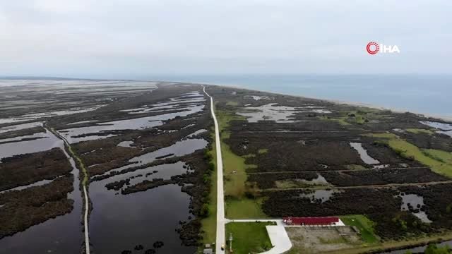 Cumhurbaşkanlığı'nca 'kesin korunacak hassas alan' ilan edilen Kuş Cenneti havadan görüntülendi