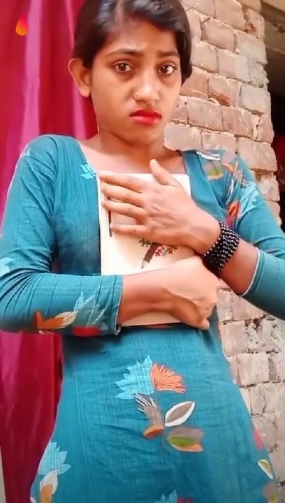 New viral vigo video romantic please like and comment