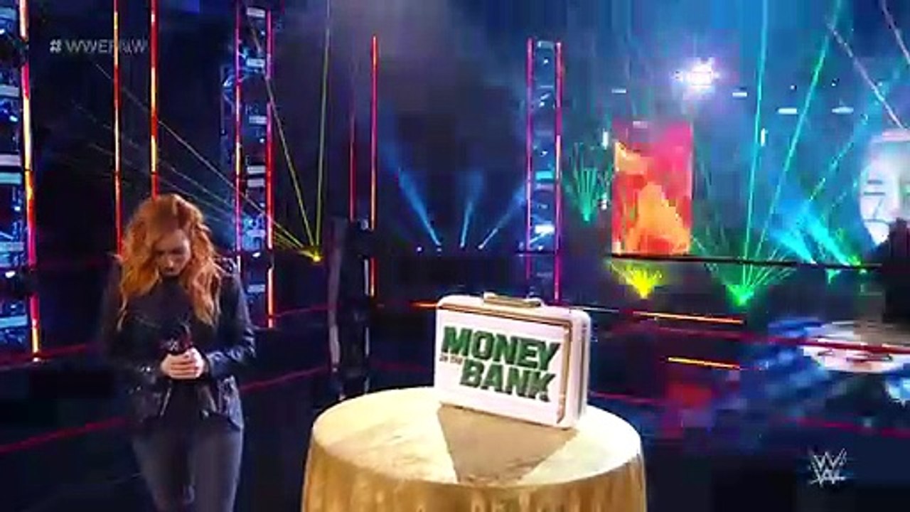 Becky Lynch announces she’s pregnant Raw, May 11, 2020