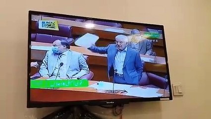Qaumi Assembly Ki Live Coverage - Khawaja Asif Aur Ahsan Iqbal Ki Galat Bayani Pakri Gai