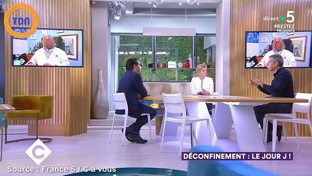 Michel Cymes dévoile comment il a vécu les attaques des internautes après ses critiques sur Didier Raoult