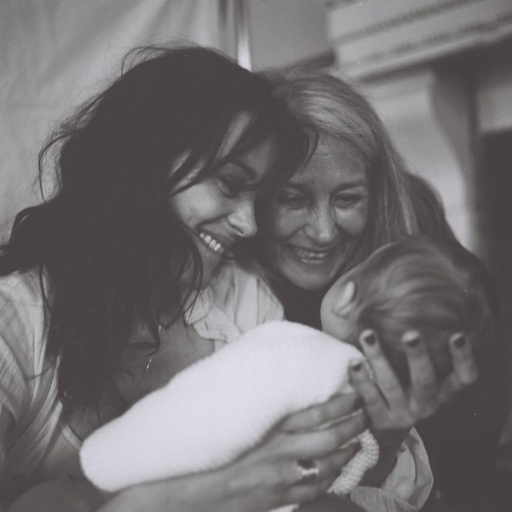 Marion Cotillard  s’affiche en famille sur son dernier post Insta !