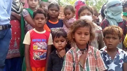 शाहजहाँपुर: एक वक्त की रोटी के लिए तरस रहे हैं प्रवासी मजदूर