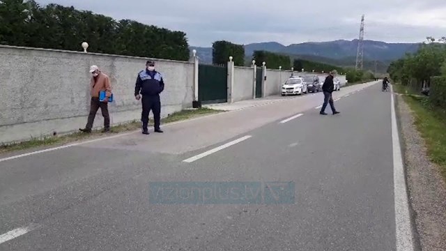 Dajë e nip plagosen me armë gjatë natës/ Vetëdorëzohet autori - News, Lajme - Vizion Plus