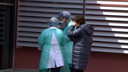 Top News - 3 rastet në Fier/ Gruaja shtatzënë infektoi familjen