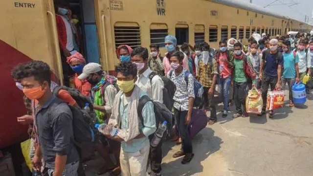 Train services resume today:Ground Report from Delhi station