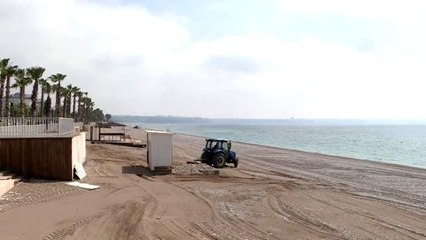 Dünyaca ünlü sahilde Kovid-19 sessizliği