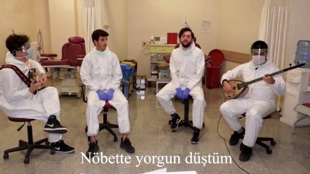 Sağlık çalışanlarının 'Covid' şarkısı beğeni yağmuruna tutuldu