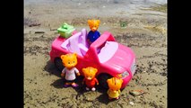 BEACH Day in Musical Fisher Price Pink Convertible with DANIEL TIGER NEIGHBOURHOOD Toys-