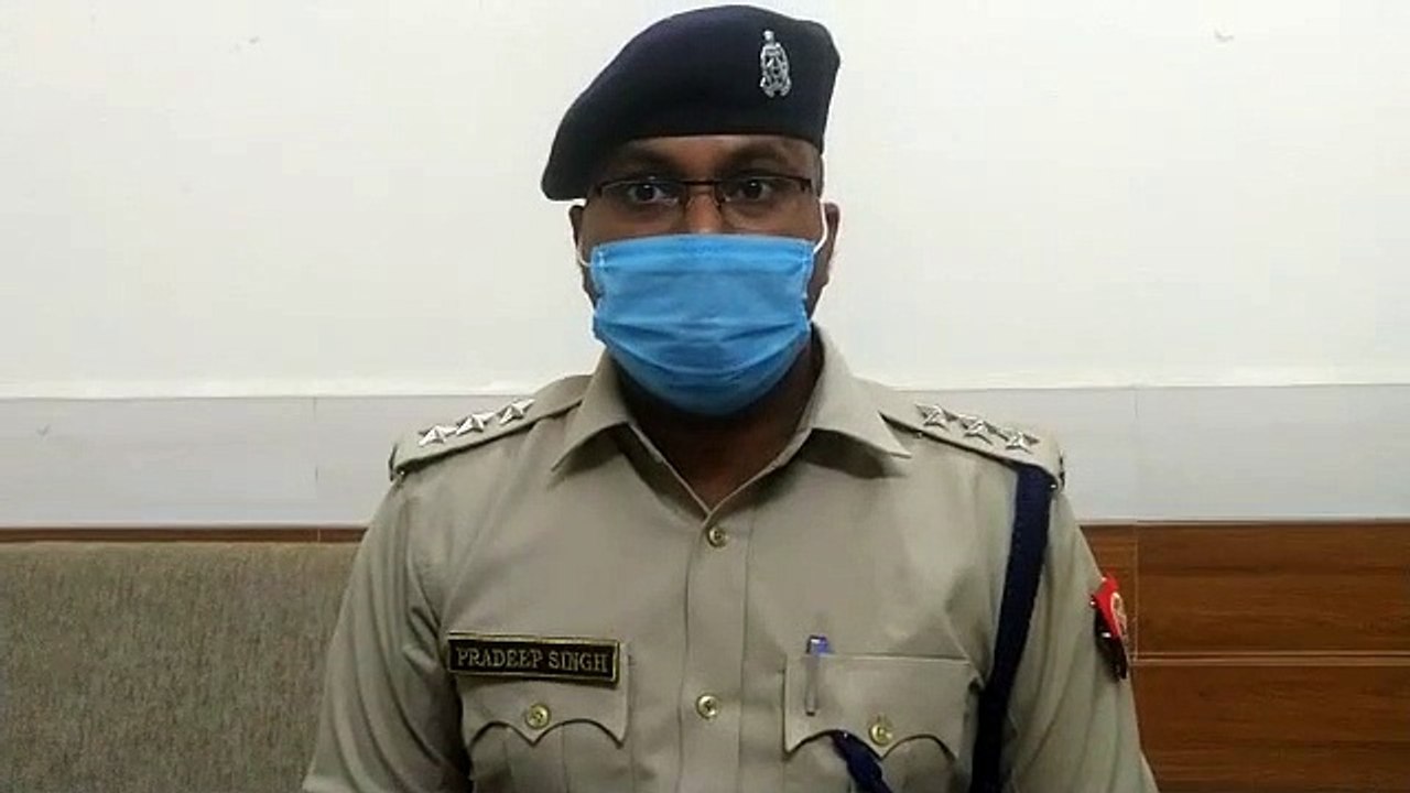 सामूहिक नमाज अदा करने के प्रयास में 13 नामजद सह...