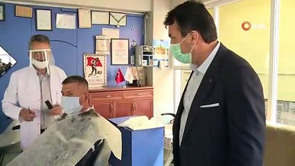 Dündar, berber ve kuaför esnafını ziyaret etti