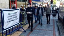 Rize'de cadde ve sokaklardaki hareketlilik arttı! Valilik uyarı afişleri astı