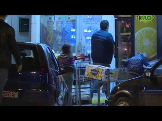 Xhamitë hapën dyert për besimtarët