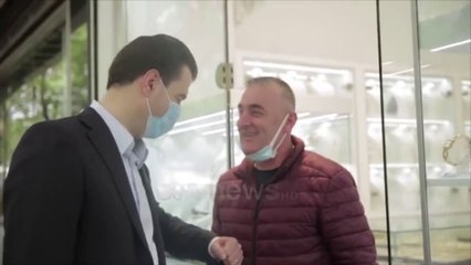 Ora News - Opozita zbret në terren, Basha: Rrezikojmë pandemi ekonomike, jemi me qytetarët