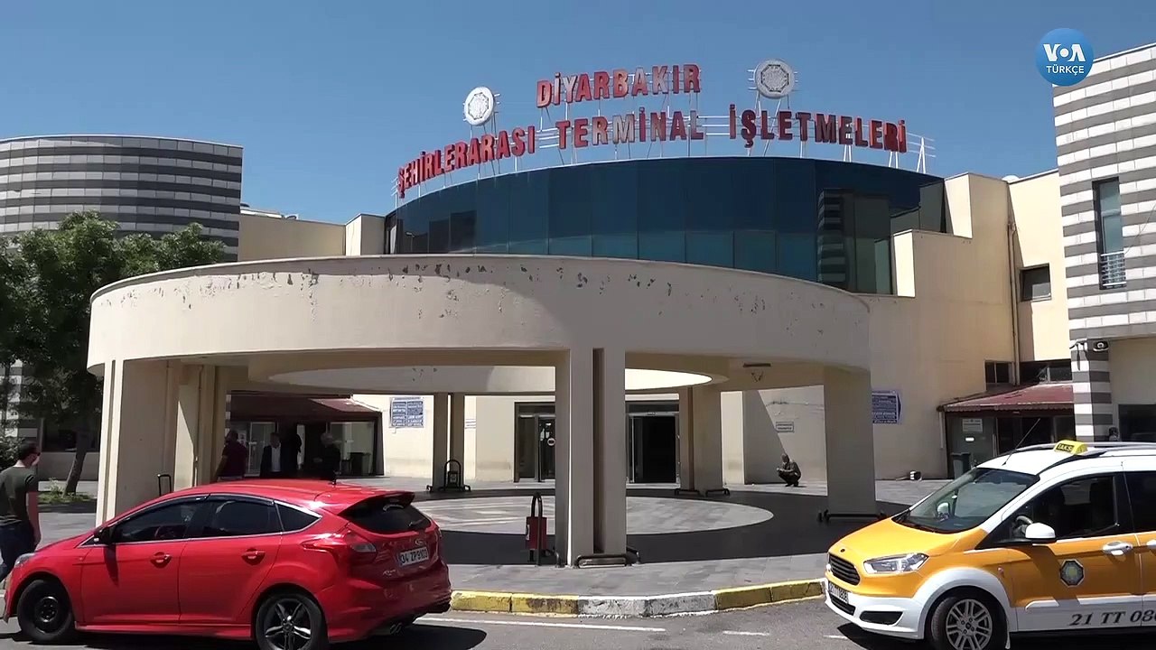 Seyahat Kısıtlaması Kalktı Otogar Hareketlendi