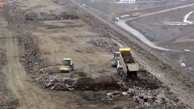 Su tutmaya başlayan Alparslan 2 Barajı enerji üretimine hazırlanıyor