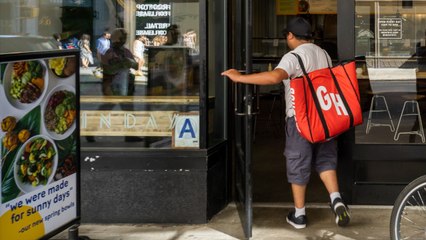 Uber Looks Into Buying GrubHub