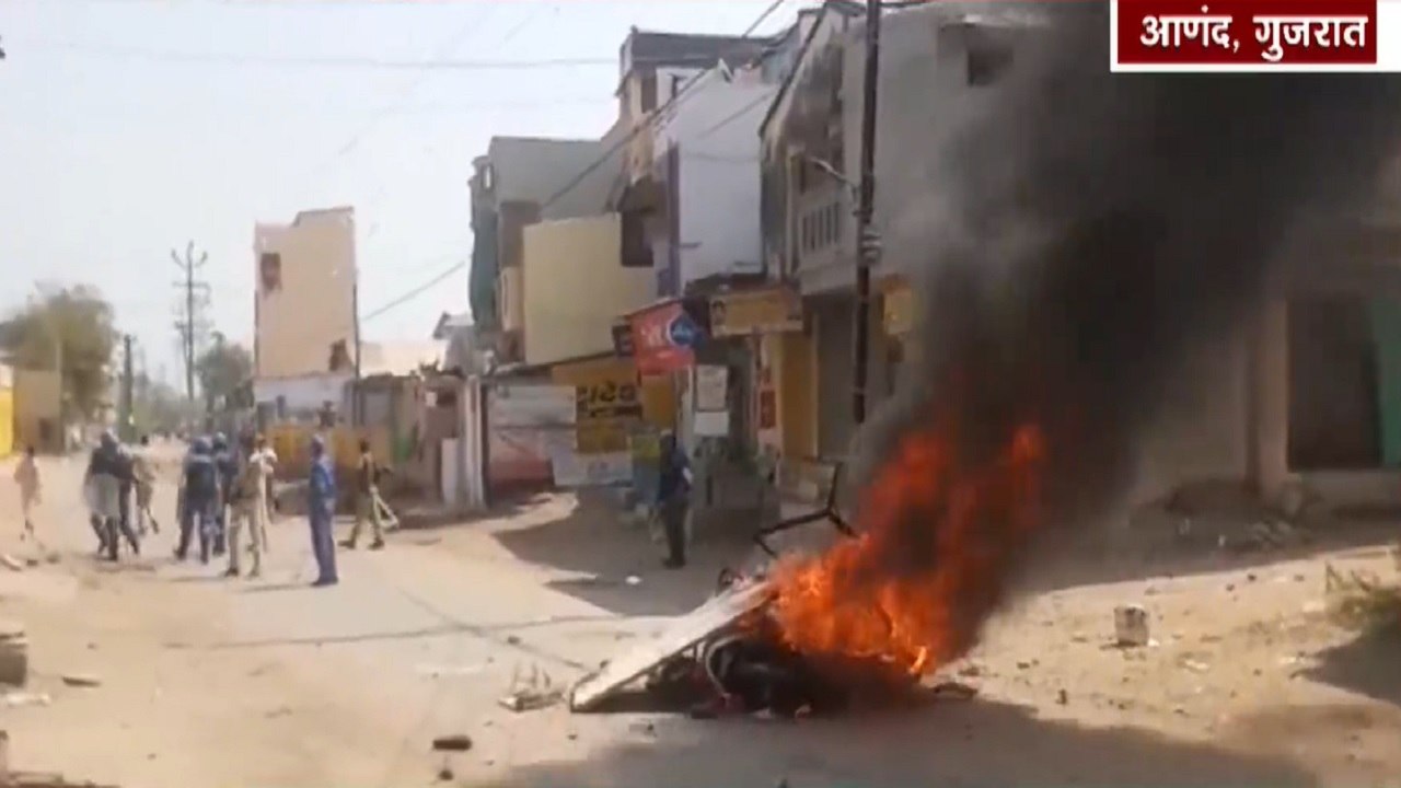 Violence Erupts in Gujarat's Khambhat, Rapid Action Force Deployed