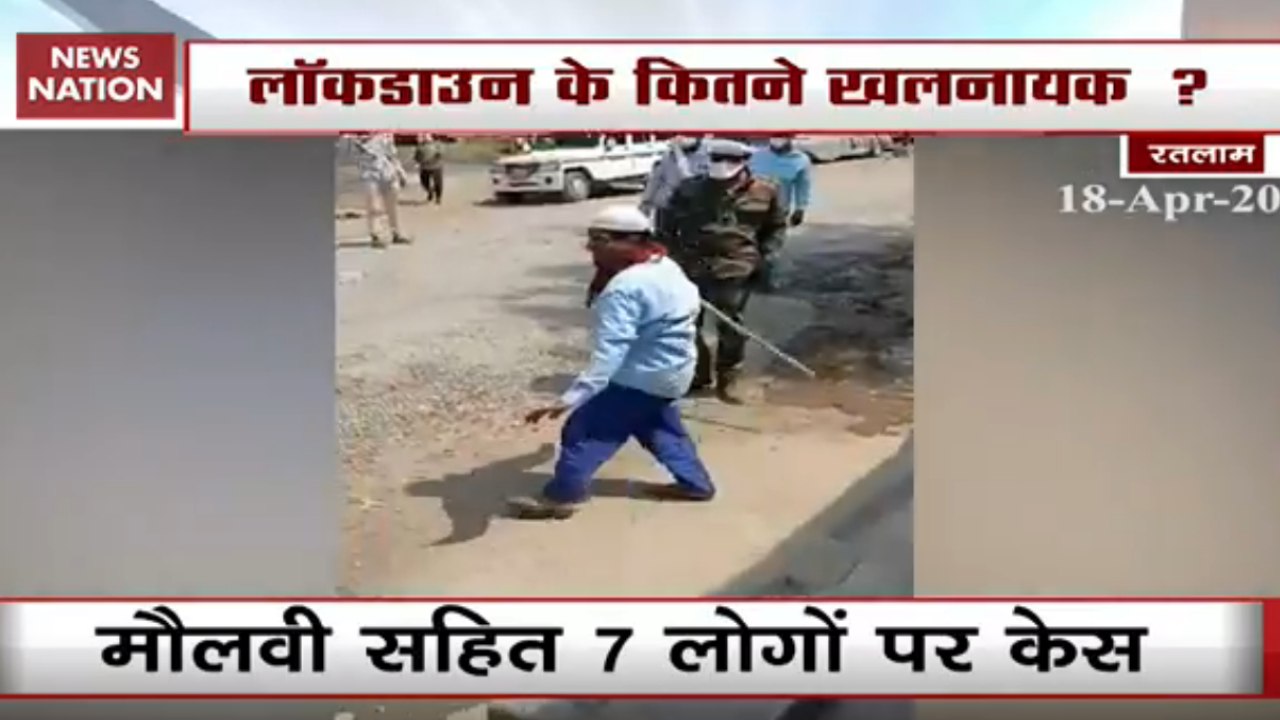 Police used force to control the lockdown breakers.