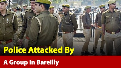 UP Police Attacked By A Group In Bareilly While Enforcing Lockdown