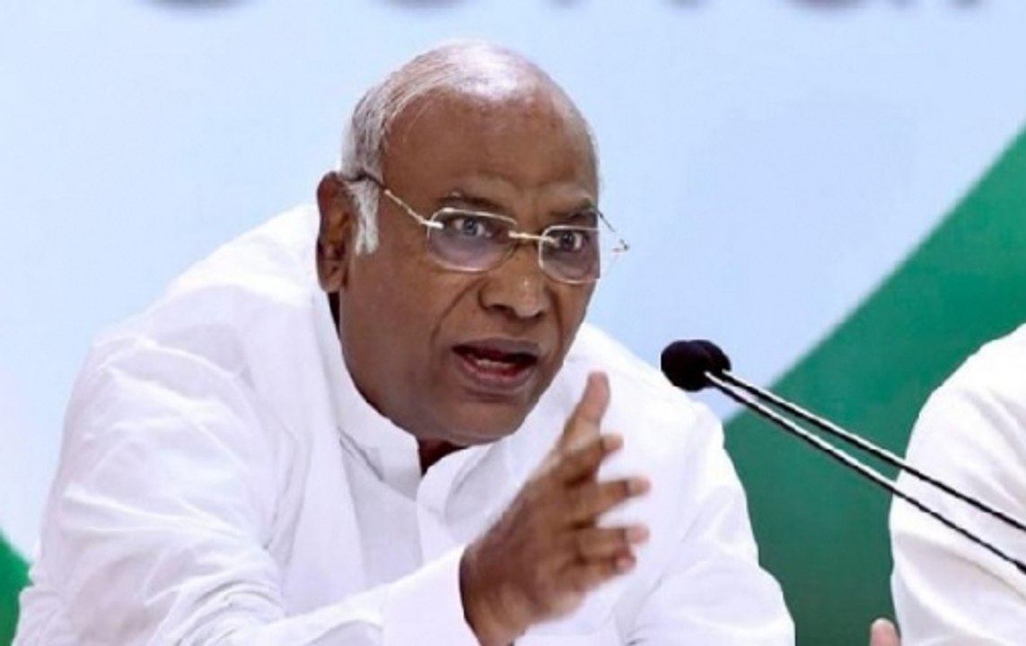 Bharat Bandh: Congress leader Mallikarjun Kharge attacks BJP