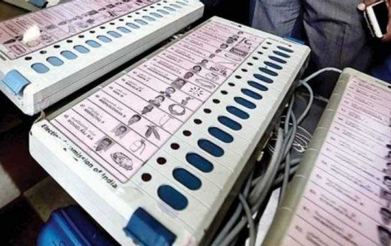 Opposition parties demand discarding EVM ahead of 2019 elections