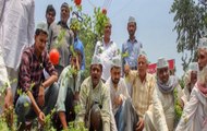 Kisan-Mazdoor Sangharsh rally: Farmers begin protest march from Ramlila Maidan