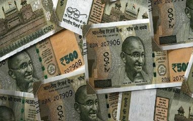 Rupee hits all-time low against US dollar