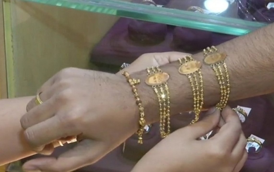 Raksha Bandhan 2018: Gold rakhis with engravings of PM Modi, Yogi on high demands in markets