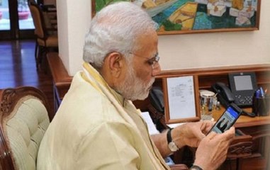 PM Narendra Modi interacts with with beneficiaries of Saubhagya scheme