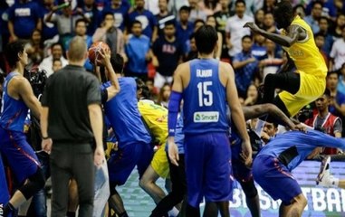 Zero Hour: Mass brawl at Basketball World Cup qualifier between Philippines v Australia