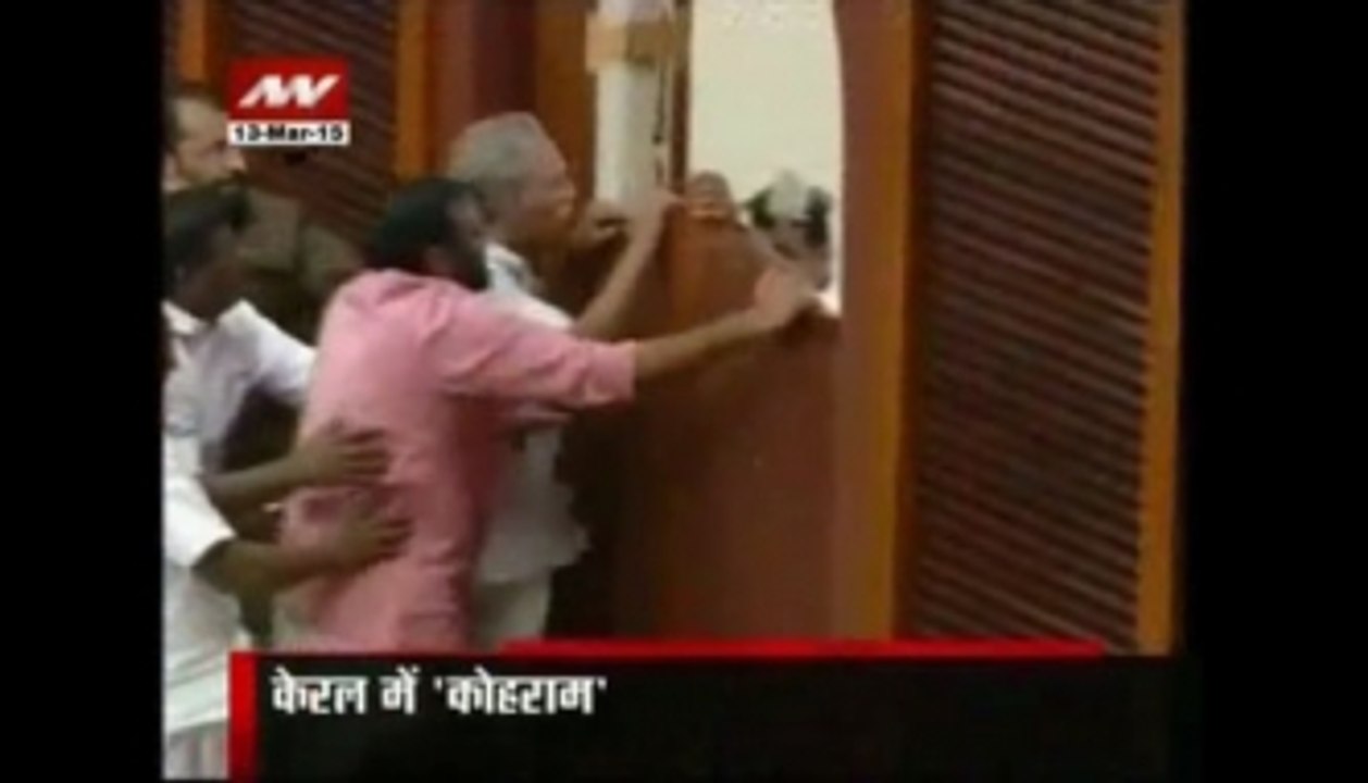 11 AM News Headlines