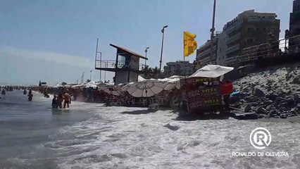 Praia do Forte, em Cabo Frio e engolida por ressaca e fica irreconhecivel
