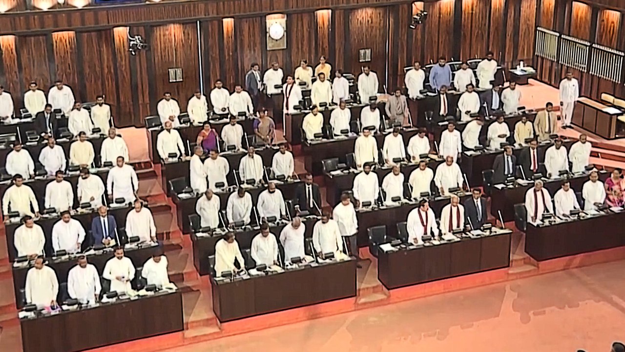 Sri Lanka election body mulls delaying polls due to coronavirus