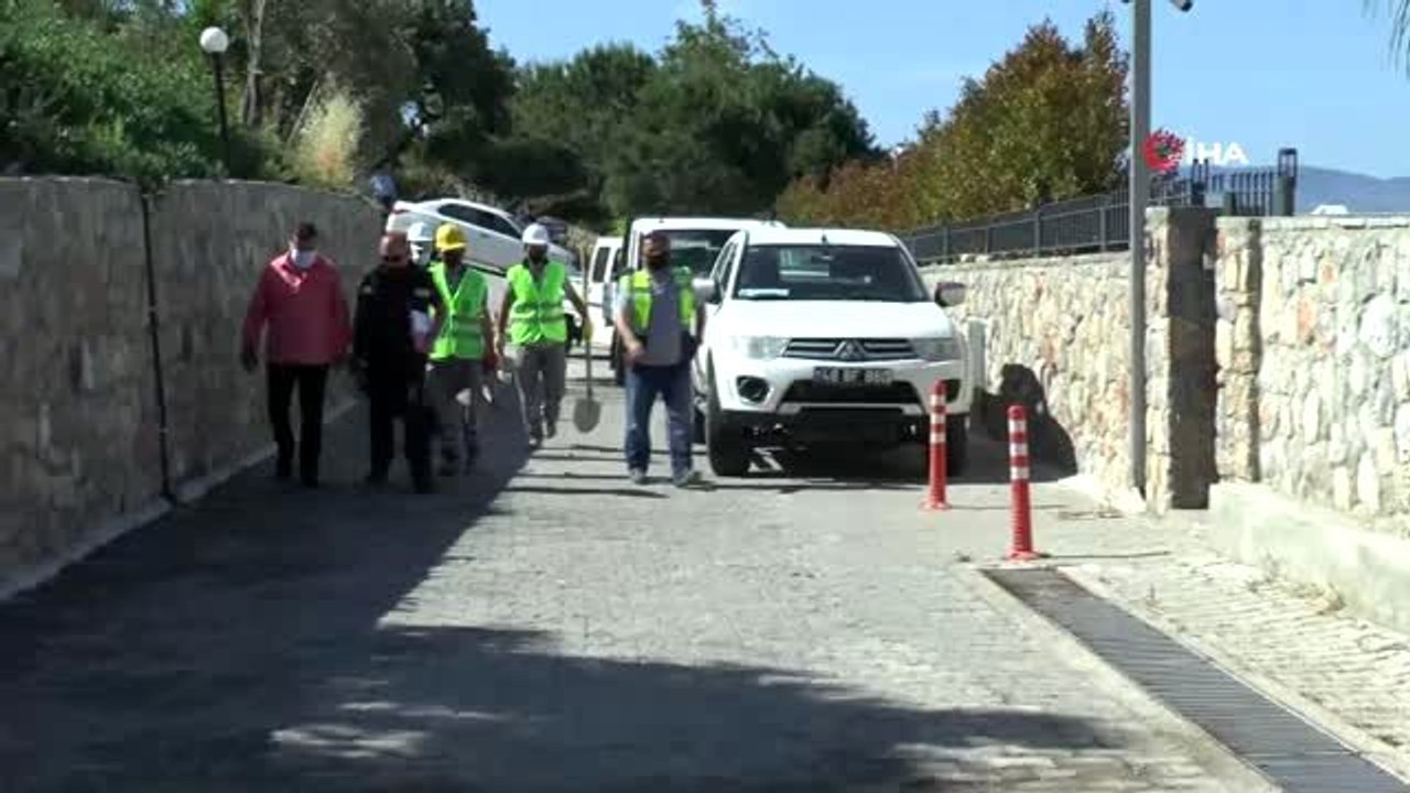 Belediye ekipleri yıkım için Yılmaz Özdil'in evine geldi