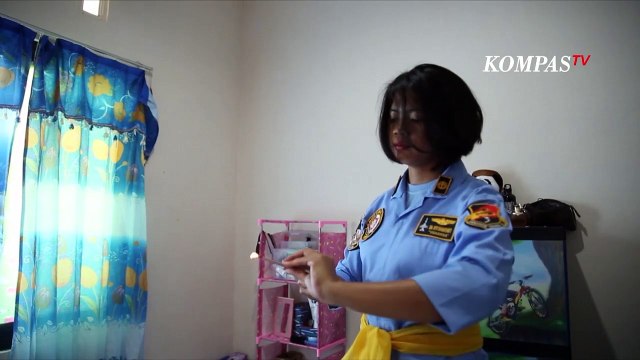 Wanita Pertama TNI AU Teknisi Pesawat F-16 | Elang Besi Penjaga Dirgantara - CERITA MILITER